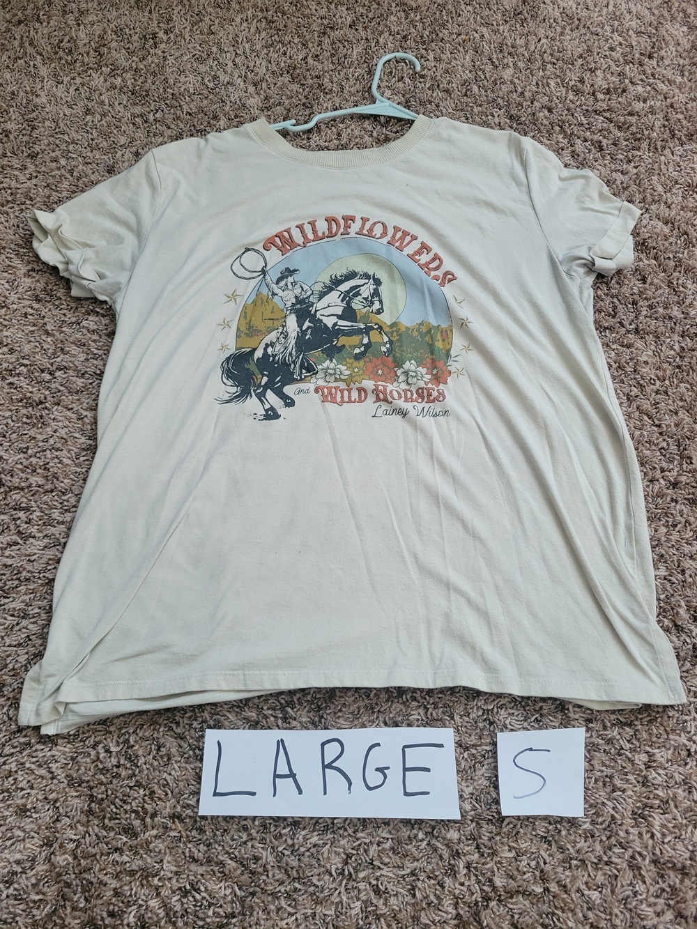 Maurices LARGE Wildflowers & Wild Horses Graphic Tee